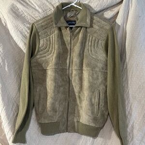 So cute genuine suede and material mens jacket like new